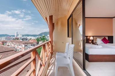 Bauman-Ville Hotel Patong – Foto 2