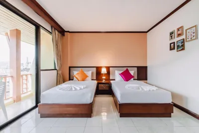 Bauman-Ville Hotel Patong – Foto 8